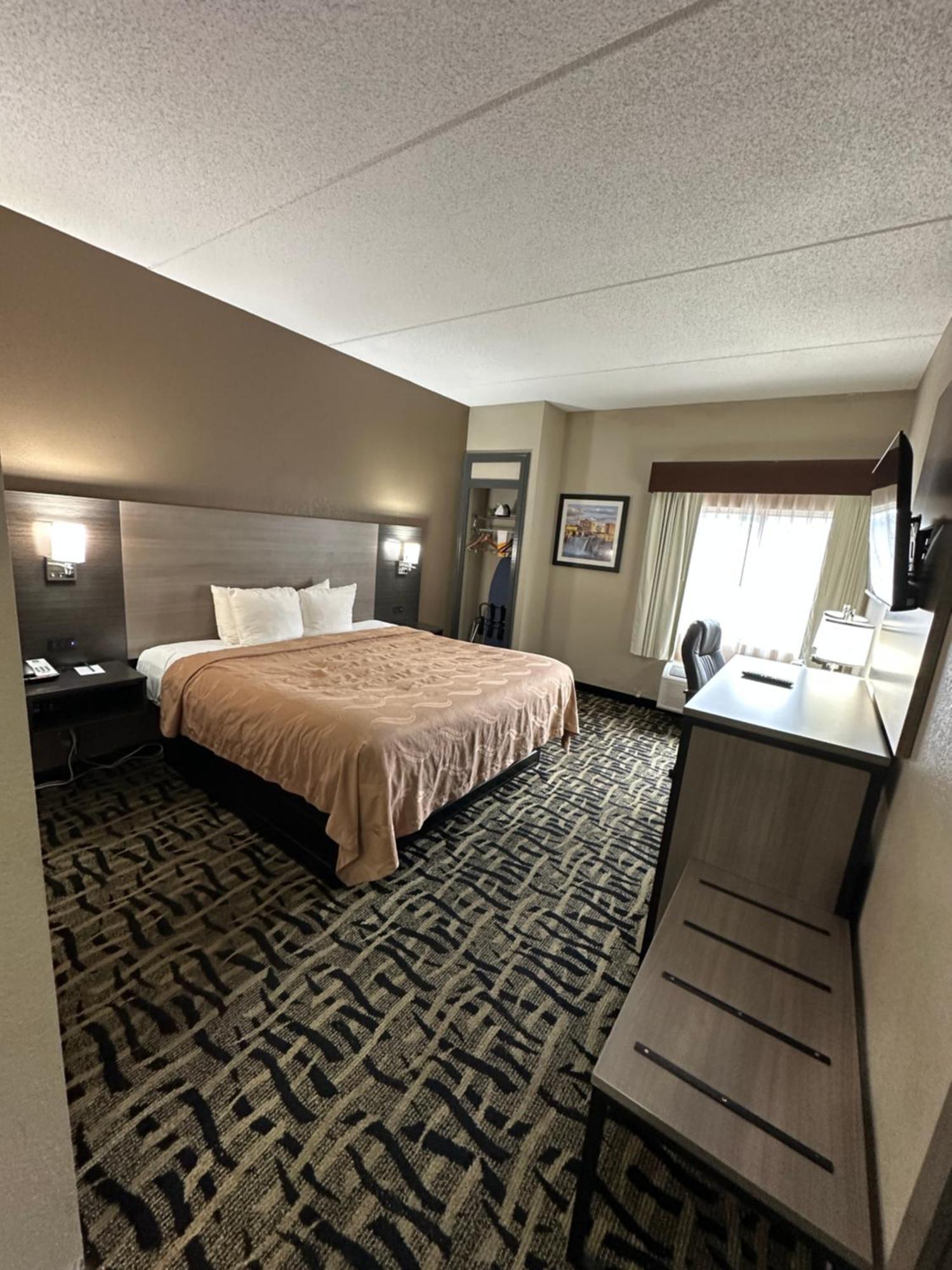 Quality Inn Rochester Exterior photo