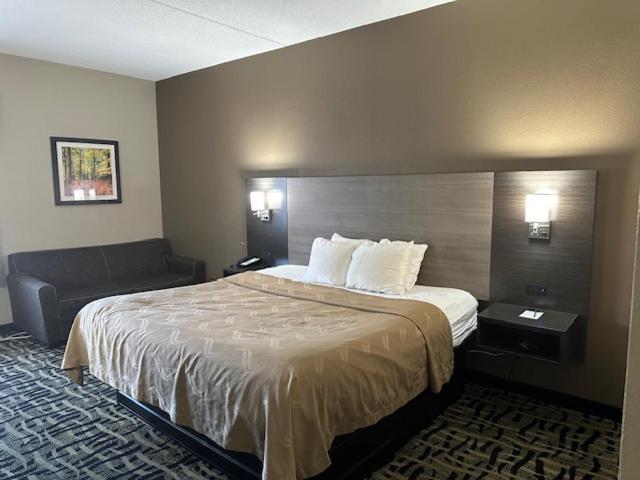 Quality Inn Rochester Exterior photo